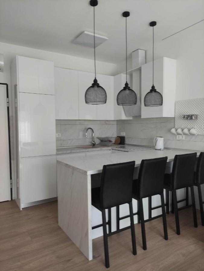 Apartman Waldy Osijek Exteriör bild